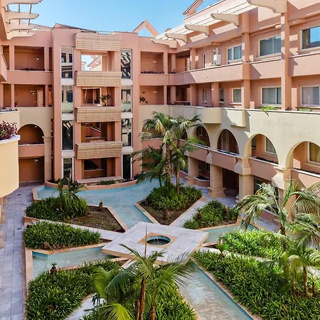 Nueva Andalucia Magna Golf Apartment Marbella